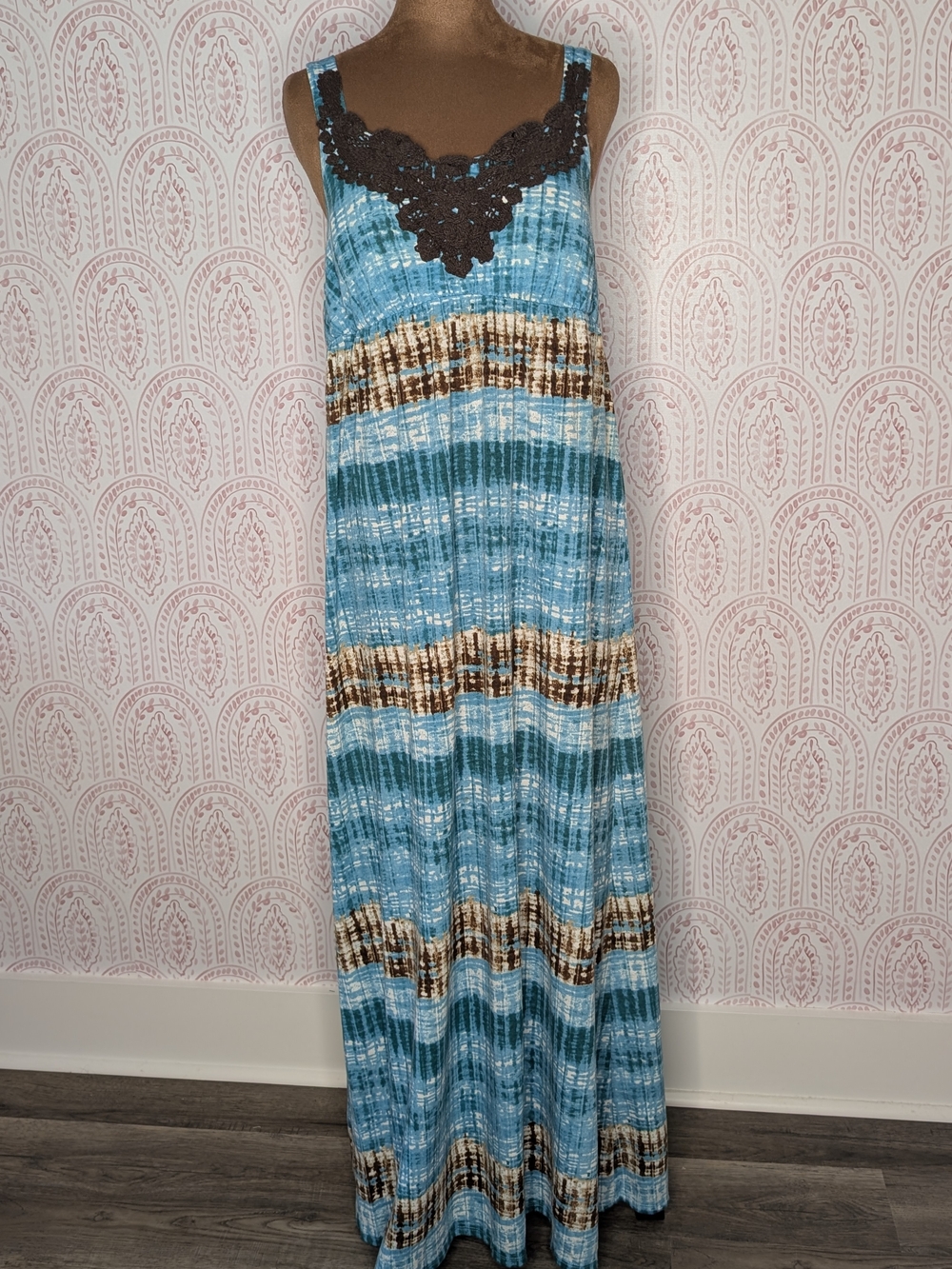 JohnPaulRichard Blue & Brown Crochet-Trim Maxi Dress Sz M